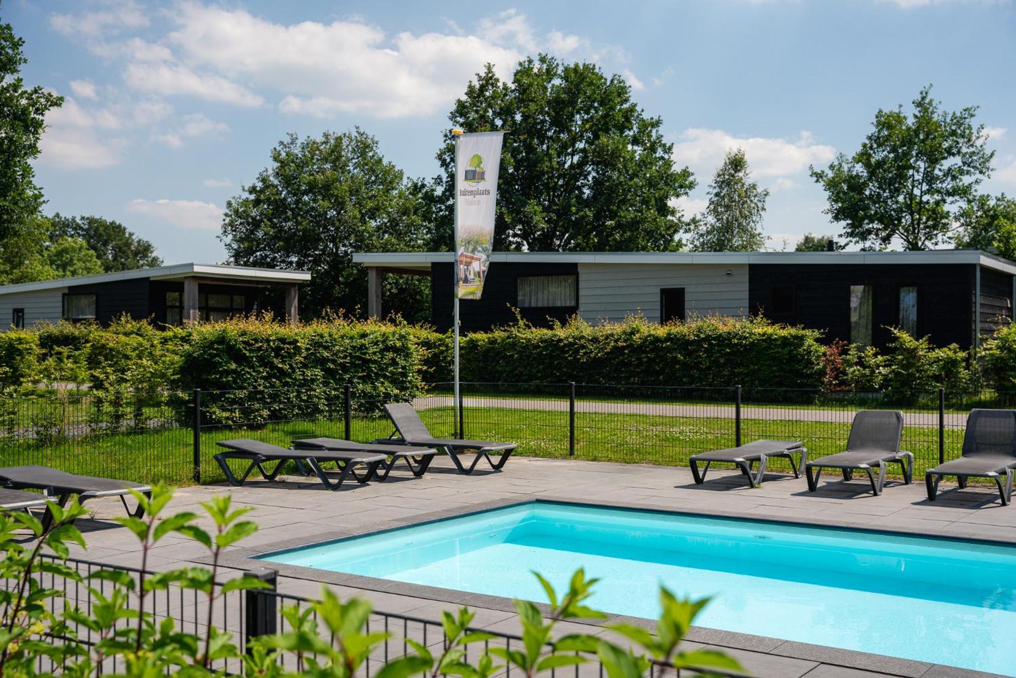 Vakantiepark Hoelte رايسن المظهر الخارجي الصورة