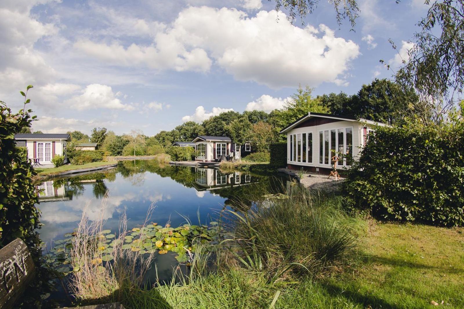 Vakantiepark Hoelte رايسن الغرفة الصورة